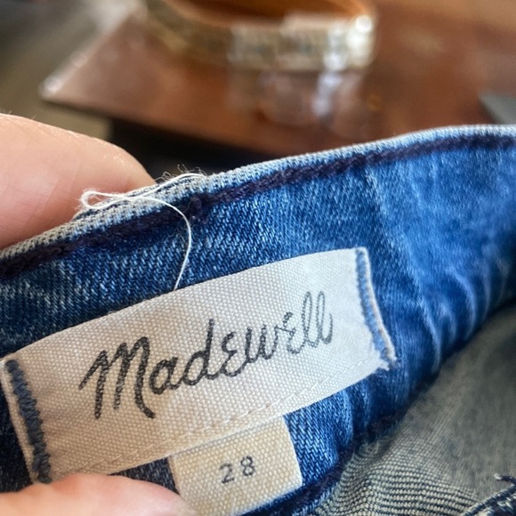 Madewell High Rise Jean Shorts Patch Pocket Edition - Picture 5 of 9